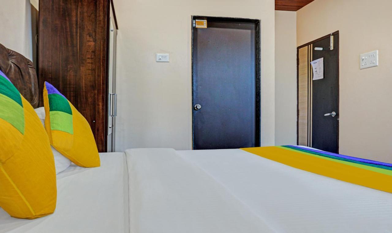 Itsy Hotels Punest Phursungi Esterno foto